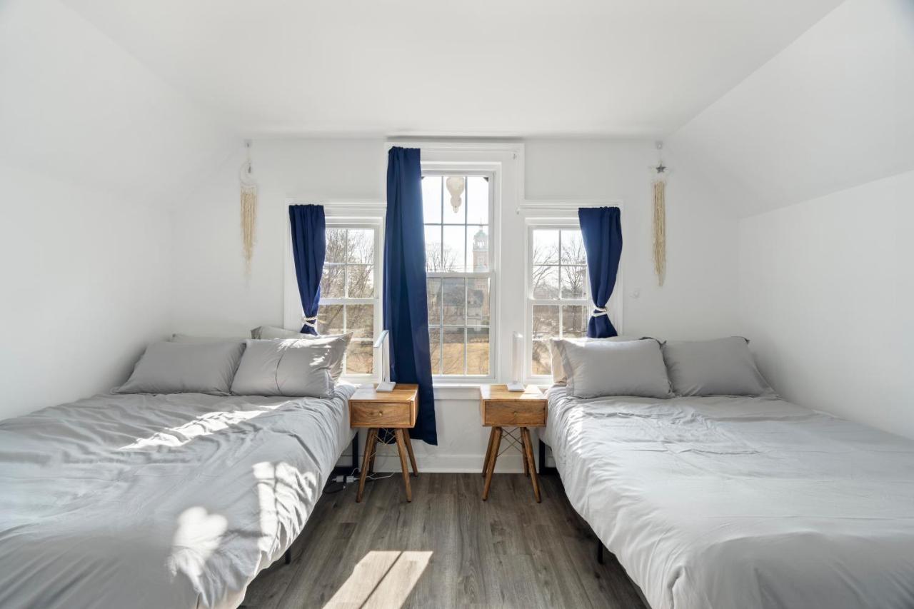 Cozy Gem In The Heart Of East Rock With Free Parking Near Yale And Dt Lejlighed New Haven Eksteriør billede