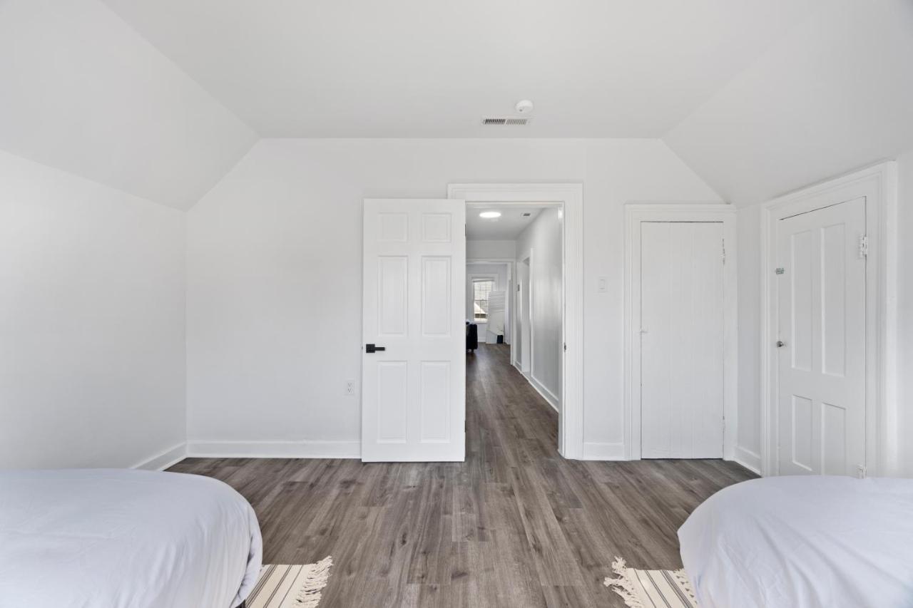 Cozy Gem In The Heart Of East Rock With Free Parking Near Yale And Dt Lejlighed New Haven Eksteriør billede